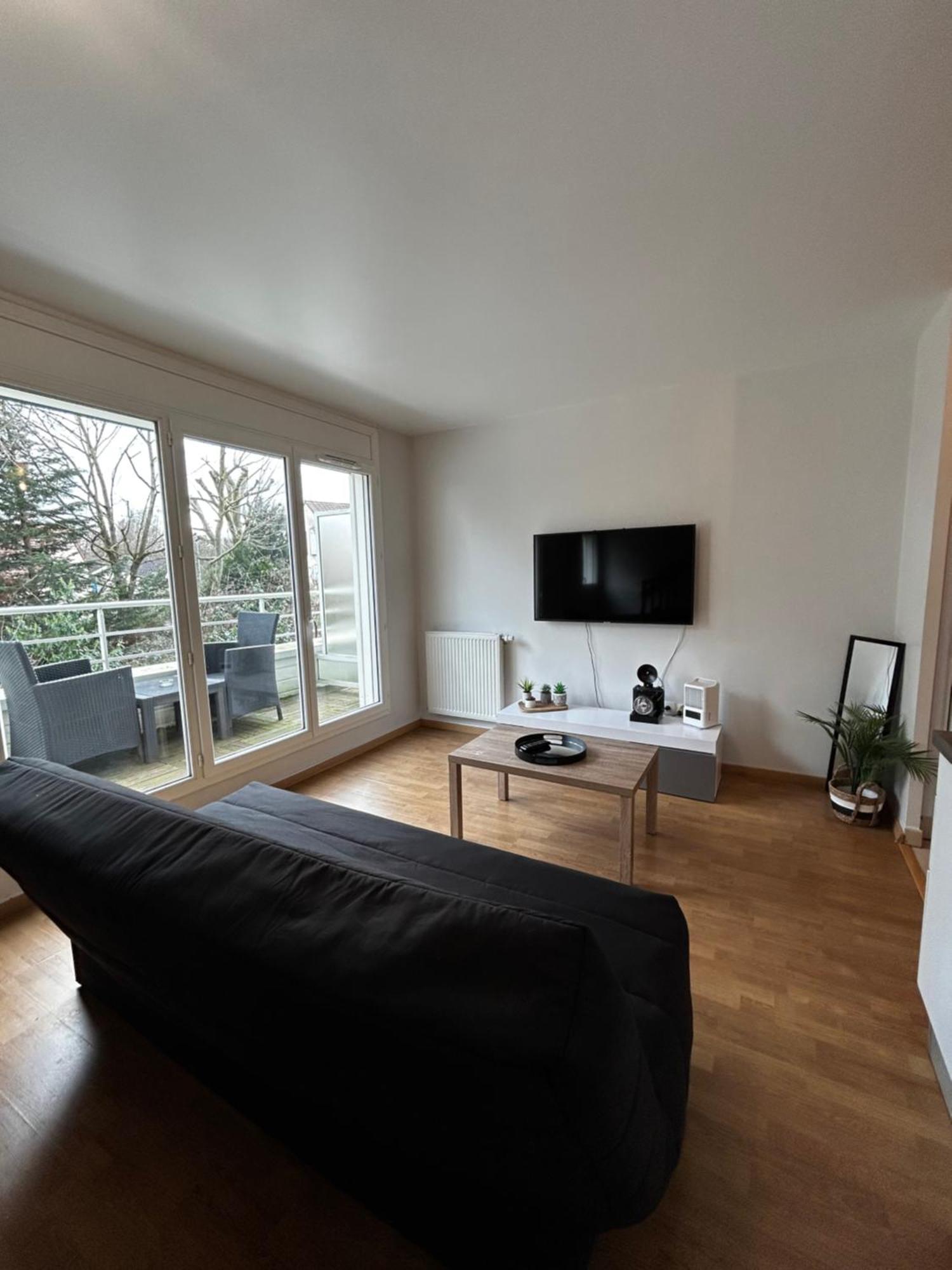 Duplex Lumineux Tout Equipe/Rer D/Balcon/Parking Corbeil-Essonnes Bagian luar foto