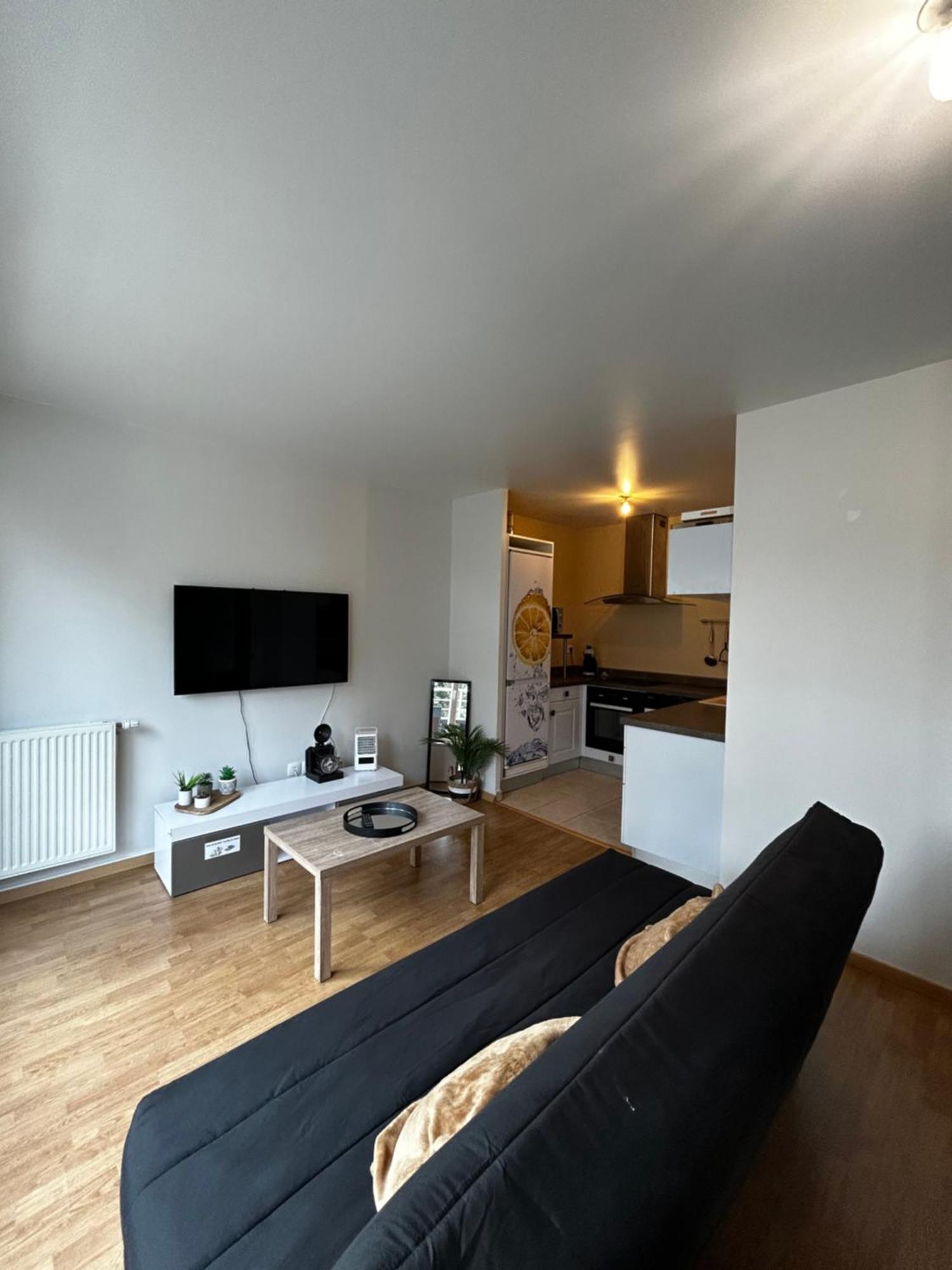 Duplex Lumineux Tout Equipe/Rer D/Balcon/Parking Corbeil-Essonnes Bagian luar foto